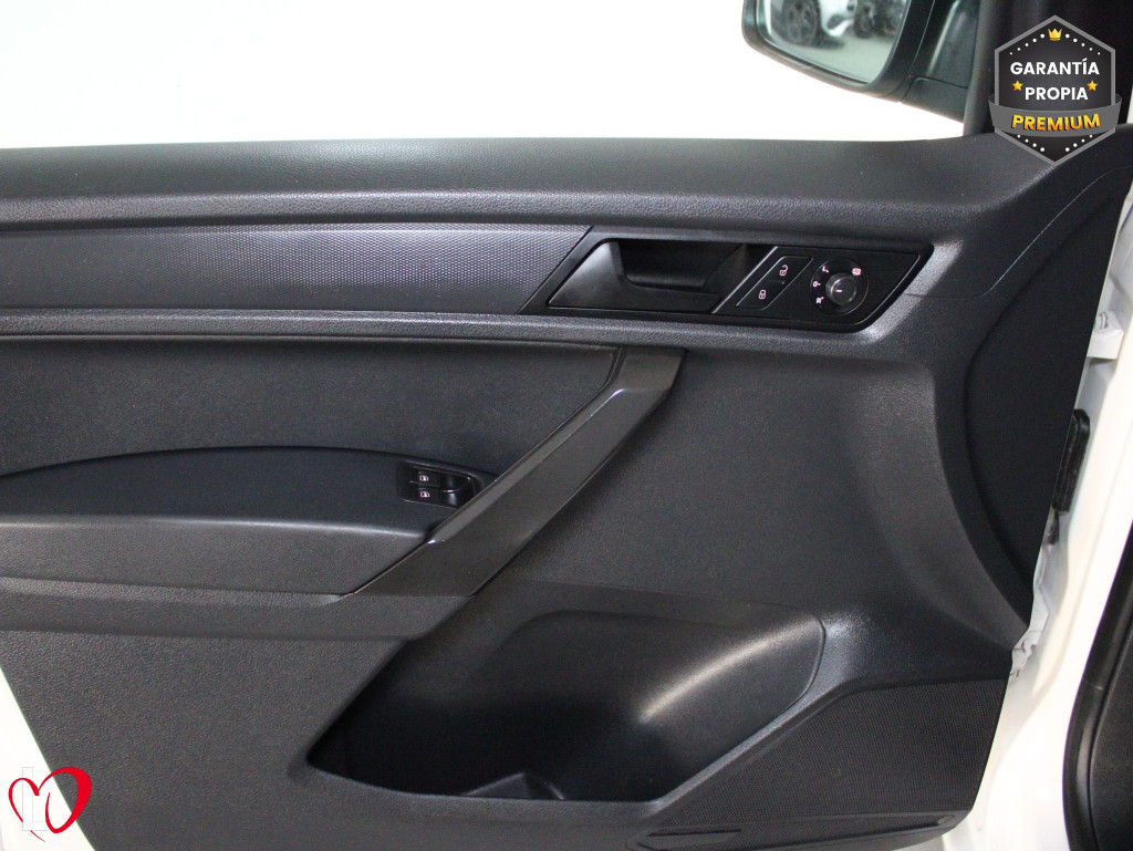 VOLKSWAGEN CADDY 2.0 TDI FURGÓN TALLER MAXI 4 MOTION 122 de segunda mano