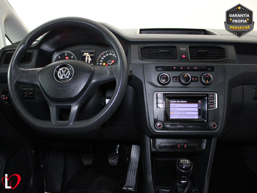 VOLKSWAGEN CADDY 2.0 TDI FURGÓN TALLER MAXI 4 MOTION 122 de segunda mano
