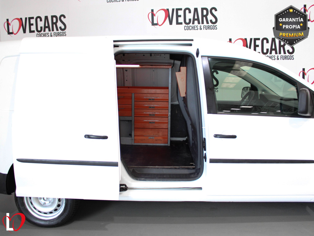 VOLKSWAGEN CADDY 2.0 TDI MAXI FURGÓN TALLER 4 MOTION 122 de segunda mano