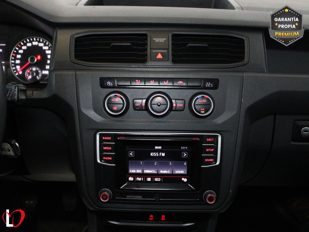VOLKSWAGEN CADDY 2.0 TDI MAXI FURGÓN TALLER 4 MOTION 122 de segunda mano