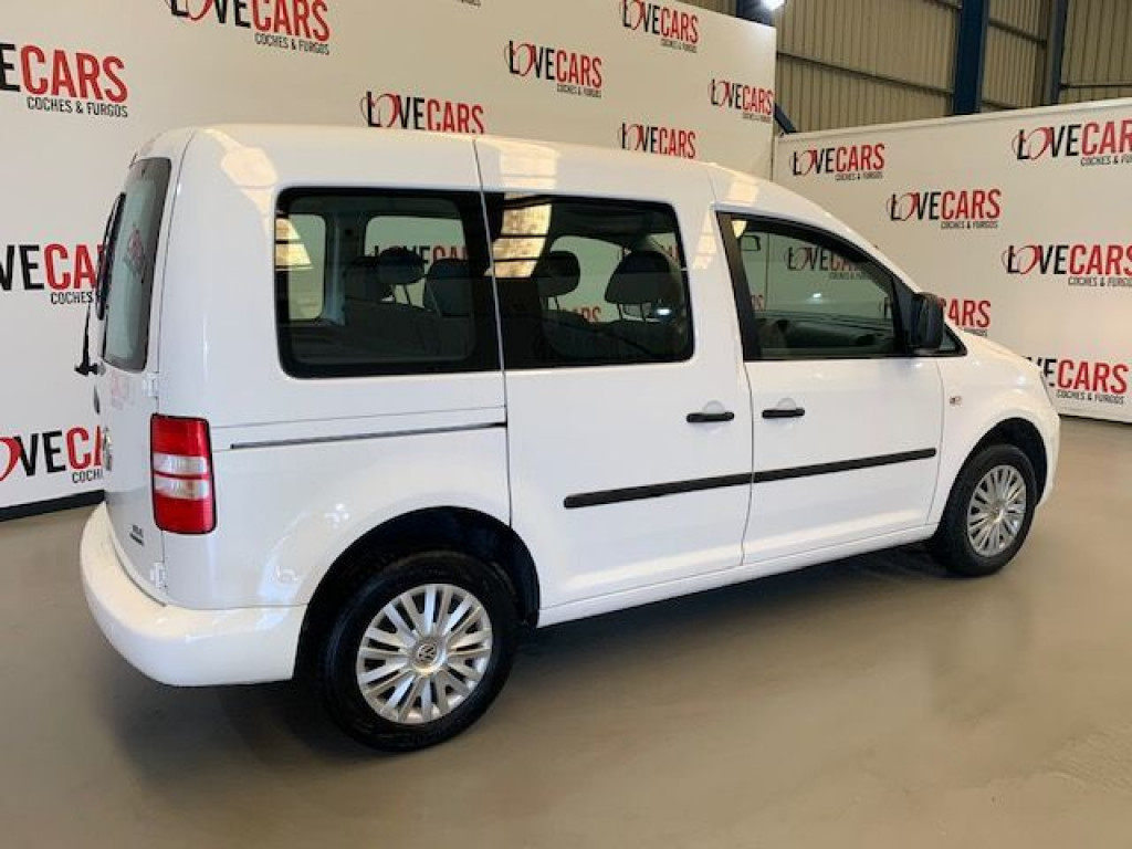 VOLKSWAGEN CADDY COMBI 5 PLAZAS 1.6 TDI BMT de segunda mano