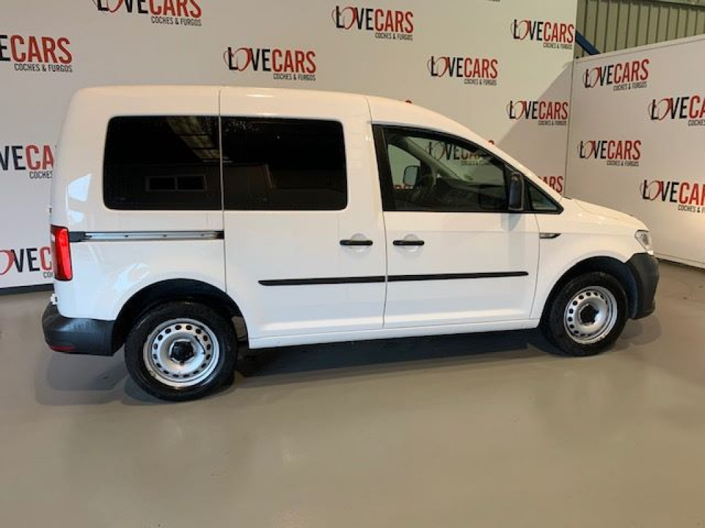 VOLKSWAGEN CADDY COMBI 5 PLAZAS 2.0 TDI 102CV de segunda mano