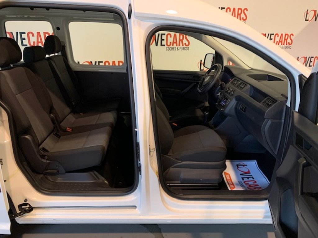 VOLKSWAGEN CADDY COMBI 5 PLAZAS 2.0 TDI de segunda mano