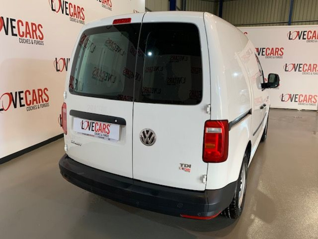 VOLKSWAGEN CADDY FURGÓN CERRADO 2.0 TDI de segunda mano