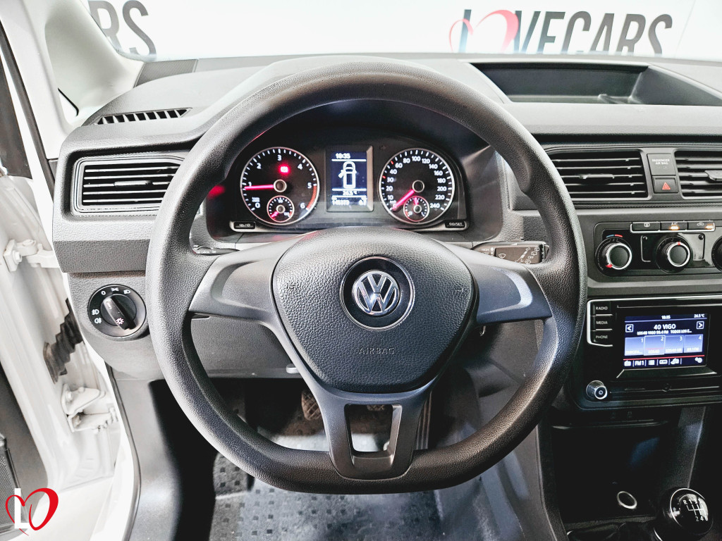 VOLKSWAGEN CADDY MAXI 2.0 TDI 4 MOTION FURGÓN MAXI 122 de segunda mano
