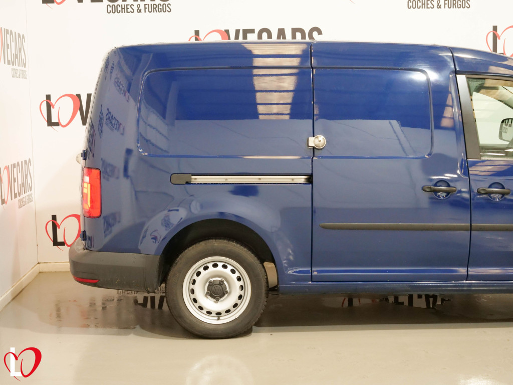 VOLKSWAGEN CADDY MAXI 2.0 TDI FURGÓN CERRADO MAXI 102 de segunda mano