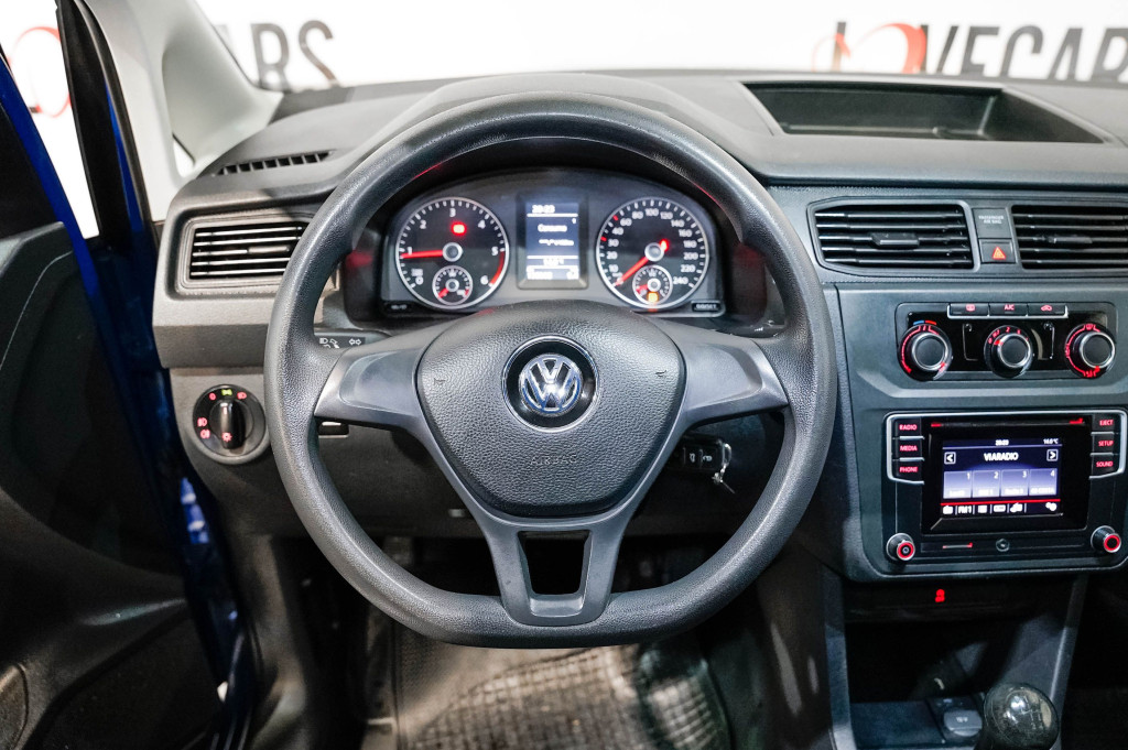 VOLKSWAGEN CADDY MAXI 2.0 TDI FURGÓN CERRADO MAXI 102 de segunda mano