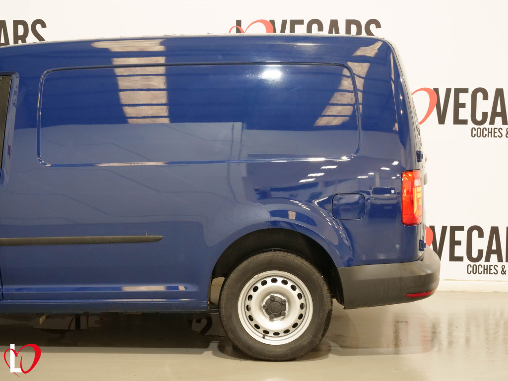 VOLKSWAGEN CADDY MAXI 2.0 TDI FURGÓN CERRADO MAXI 102 de segunda mano
