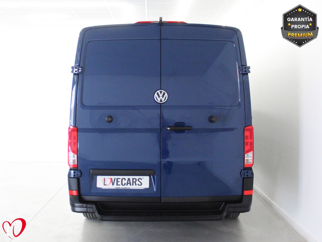 VOLKSWAGEN CRAFTER 2.0 TDI DSG 35 FURGÓN BATALLA MEDIA 177 de segunda mano