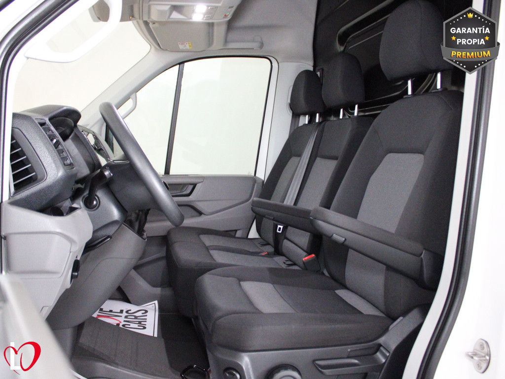 VOLKSWAGEN CRAFTER 2.0 TDI FURGON 35 L3 H3 140 de segunda mano