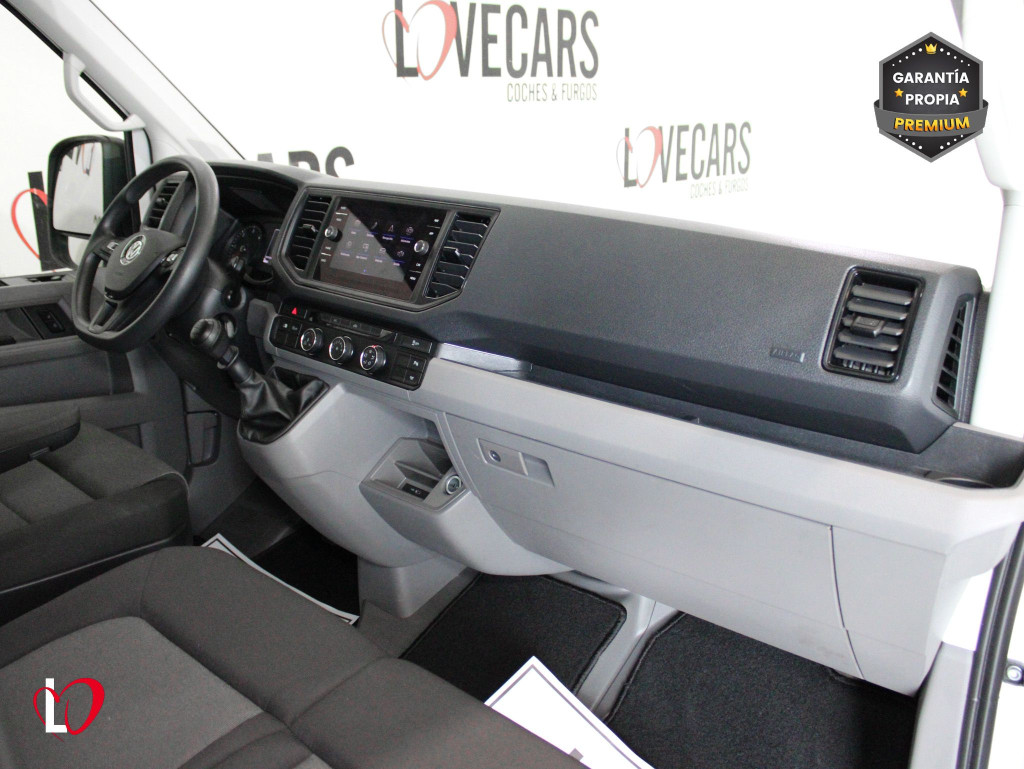 VOLKSWAGEN CRAFTER 2.0 TDI FURGON 35 L3 H3 140 de segunda mano