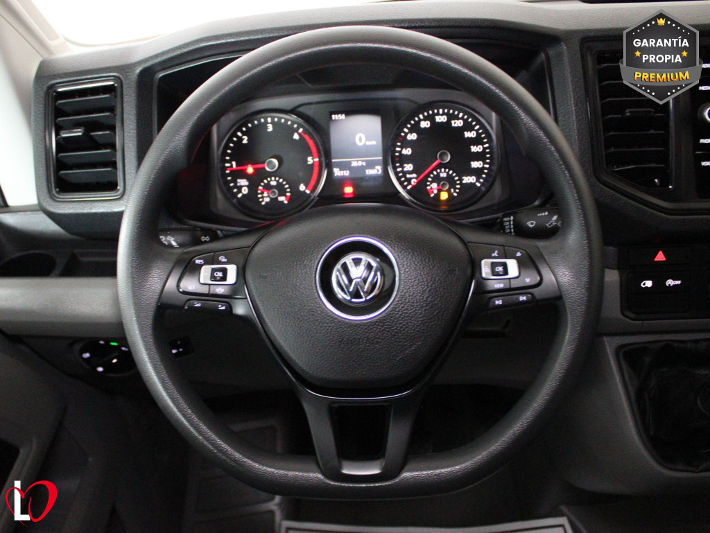 VOLKSWAGEN CRAFTER 2.0 TDI FURGON 35 L3 H3 140 de segunda mano