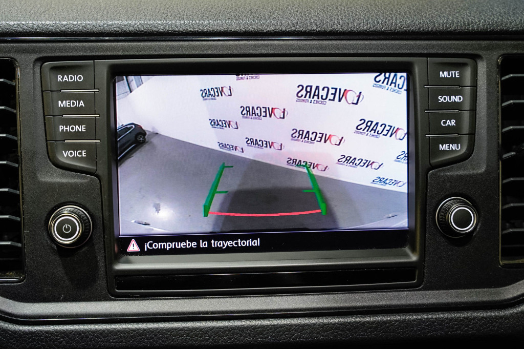 VOLKSWAGEN CRAFTER 2.0 TDI FURGÓN CERRADO L4 H2  140 de segunda mano