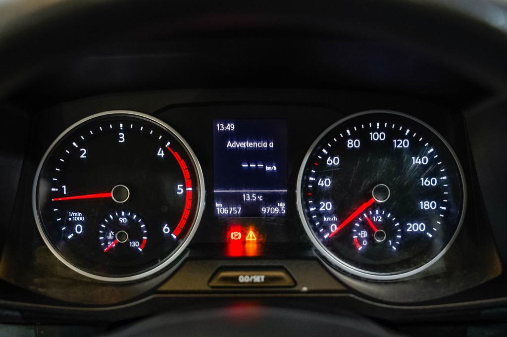 VOLKSWAGEN CRAFTER 2.0 TDI FURGÓN CERRADO L4 H2  140 de segunda mano