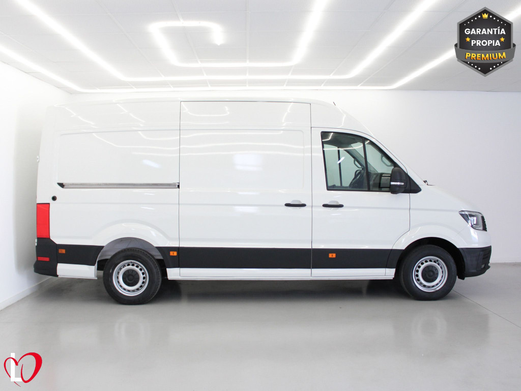 VOLKSWAGEN CRAFTER 2.0 TDI FURGÓN ISOTERMO 6 VEL 140 de segunda mano