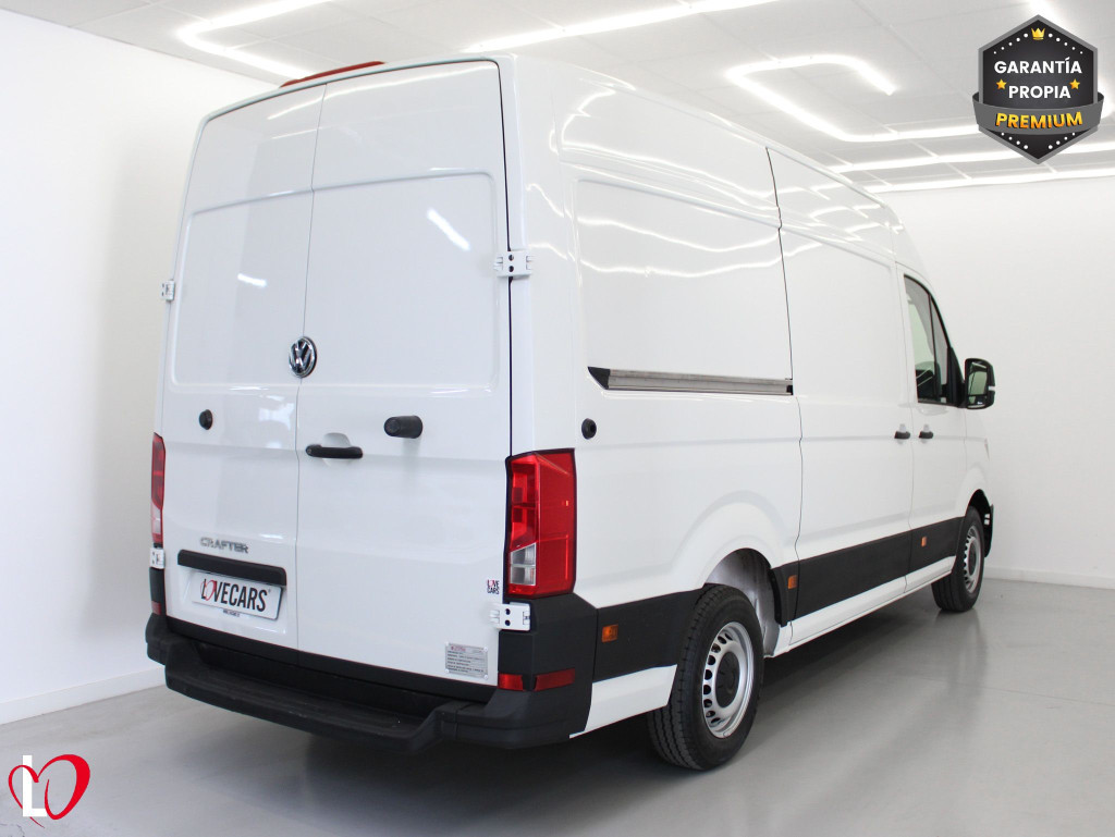 VOLKSWAGEN CRAFTER 2.0 TDI FURGÓN ISOTERMO 6 VEL 140 de segunda mano