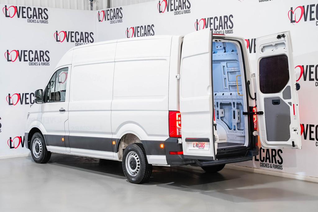 VOLKSWAGEN CRAFTER 2.0 TDI FURGON L2 H2 140 de segunda mano