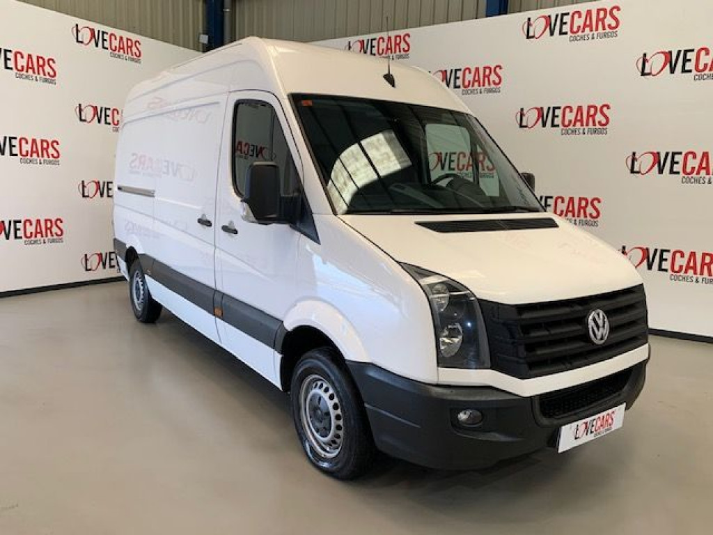 VOLKSWAGEN CRAFTER TDI FURGÓN CERRADO L2 H2 30 de segunda mano