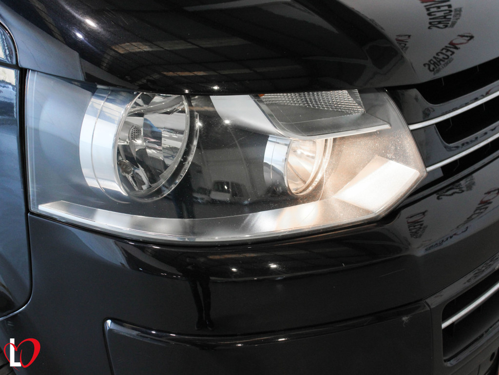 VOLKSWAGEN MULTIVAN 2.0 TDI HIGHLINE 7PLAZAS 180 de segunda mano