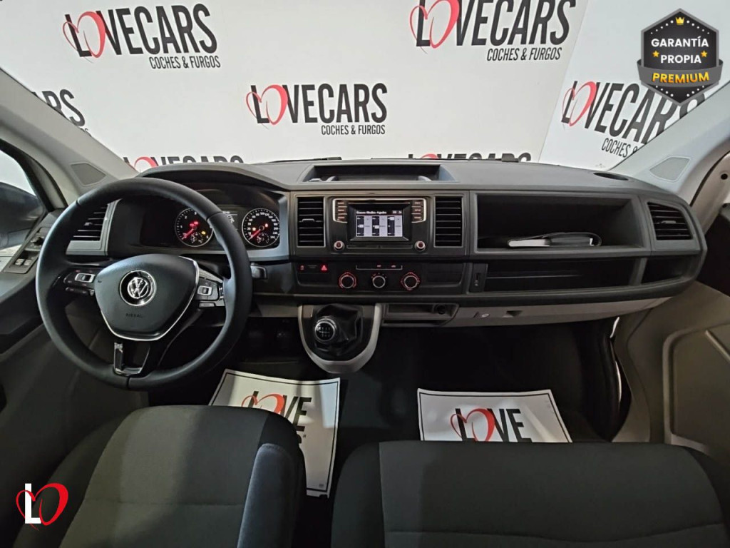 VOLKSWAGEN TRANSPORTER 2.0 TDI BMT FURGÓN CERRADO 150 de segunda mano