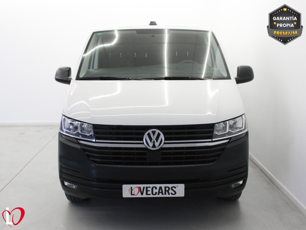VOLKSWAGEN TRANSPORTER 2.0 TDI BMT FURGÓN CERRADO 150 de segunda mano
