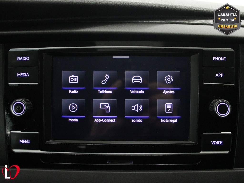 VOLKSWAGEN TRANSPORTER 2.0 TDI BMT FURGÓN CERRADO 150 de segunda mano