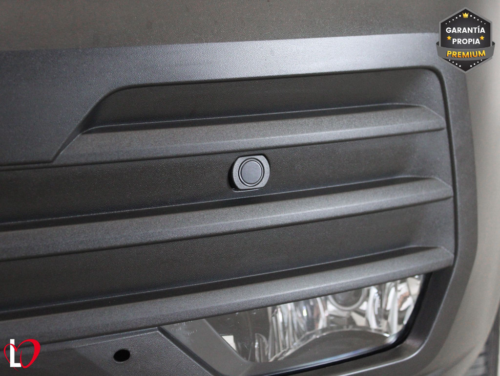 VOLKSWAGEN TRANSPORTER 2.0 TDI BMT FURGÓN TALLER 110 de segunda mano