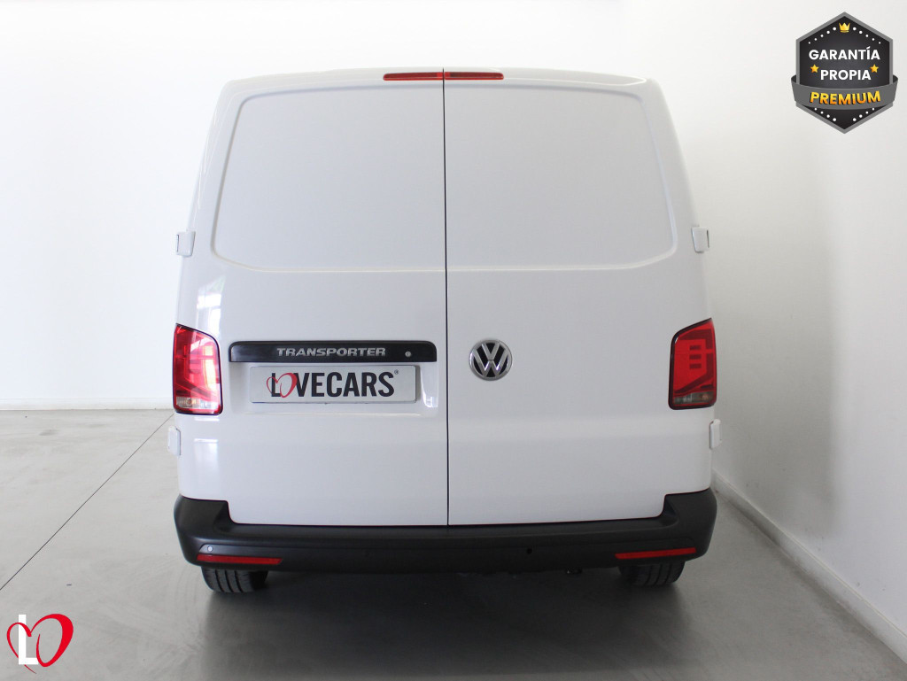 VOLKSWAGEN TRANSPORTER 2.0 TDI BMT FURGÓN TALLER 110 de segunda mano