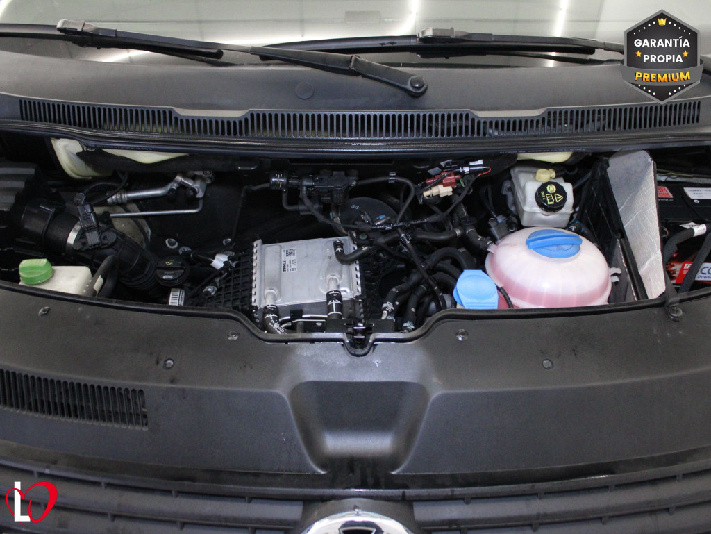 VOLKSWAGEN TRANSPORTER 2.0 TDI FURGÓN CERRADO 102 de segunda mano