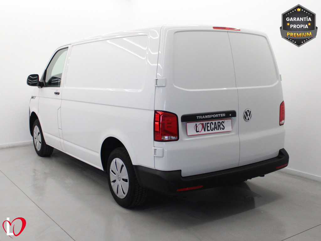 VOLKSWAGEN TRANSPORTER 2.0 TDI FURGÓN CERRADO 110 de segunda mano