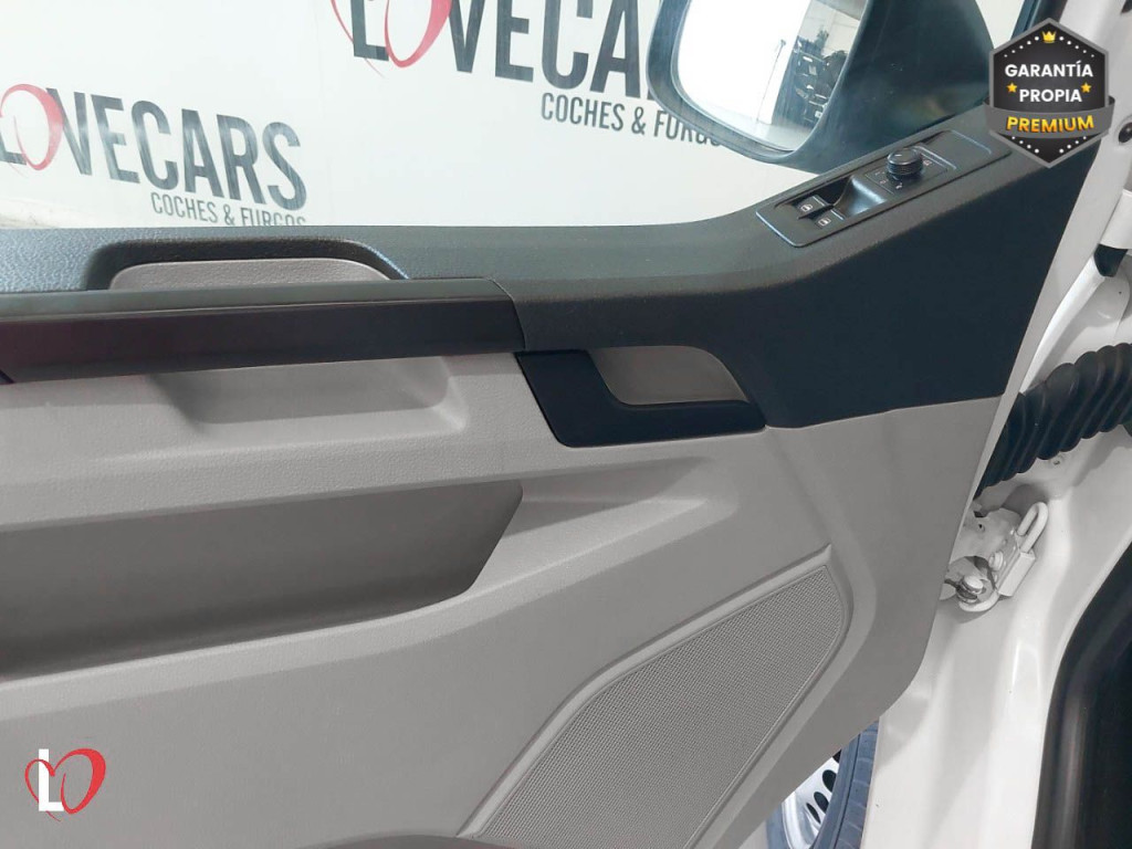 VOLKSWAGEN TRANSPORTER 2.0 TDI FURGÓN CERRADO 6 VEL 150 de segunda mano