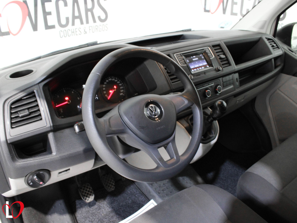 VOLKSWAGEN TRANSPORTER 2.0 TDI FURGÓN CERRADO L2 H2 102 de segunda mano
