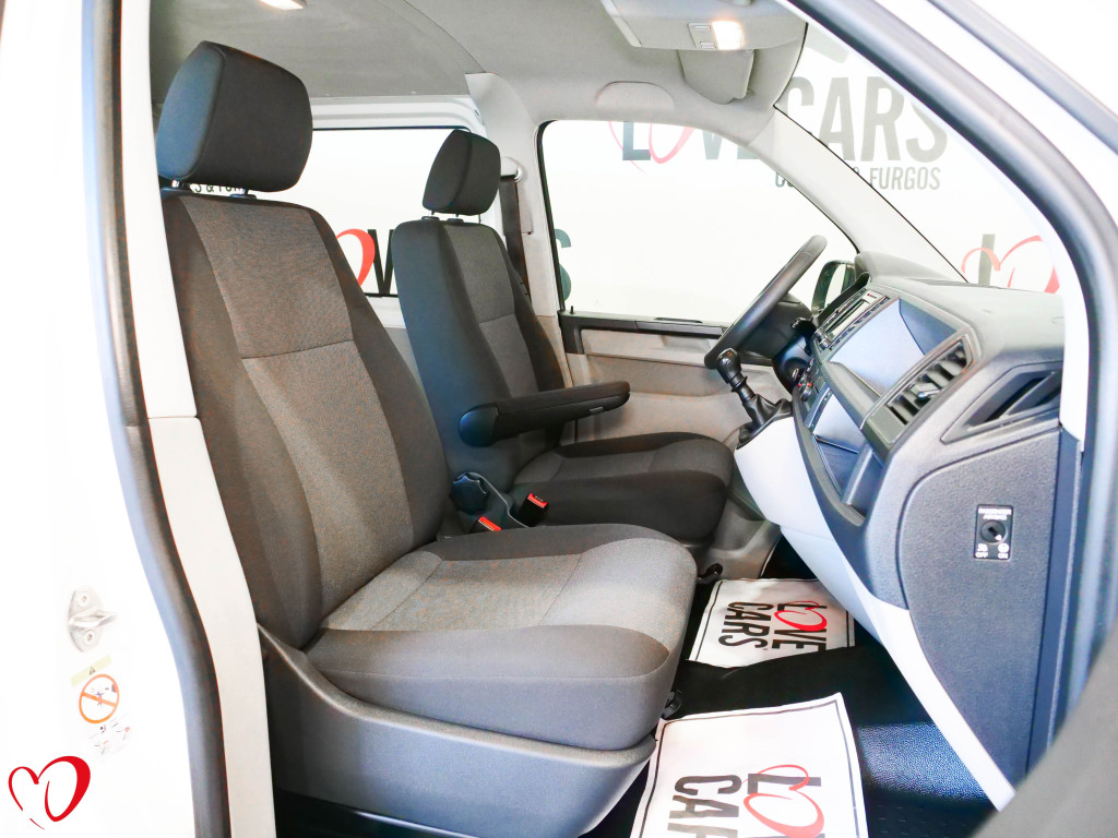 VOLKSWAGEN TRANSPORTER 2.0 TDI FURGÓN MIXTO 5 PLAZAS LARGO 150 de segunda mano