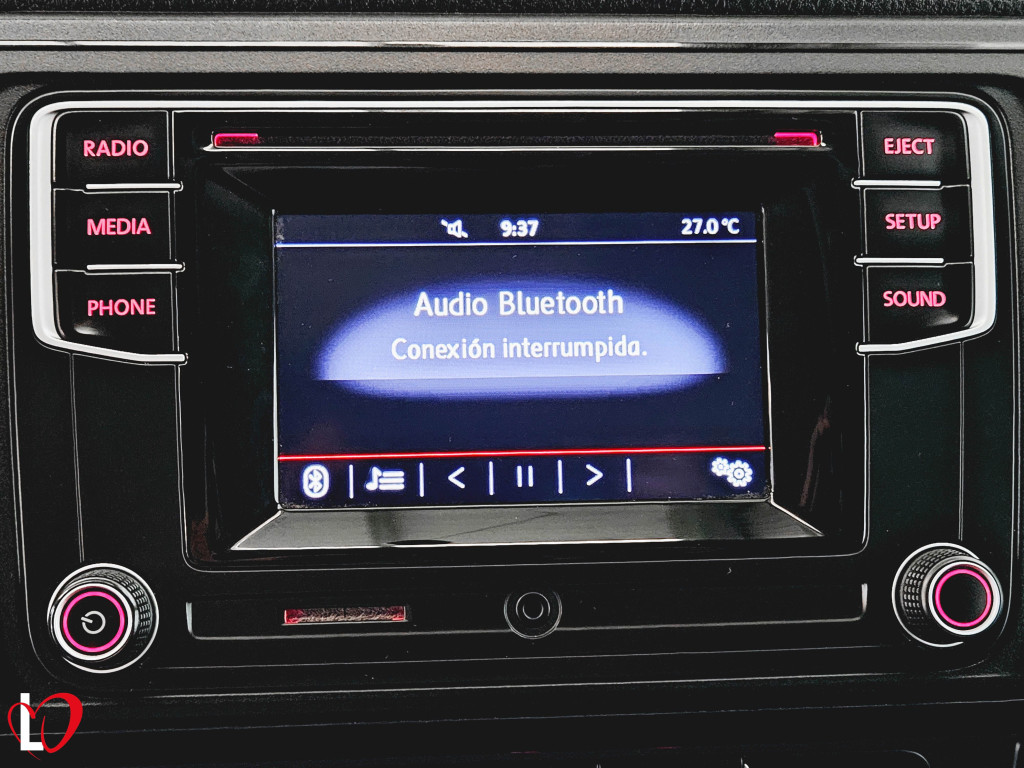 VOLKSWAGEN TRANSPORTER 2.0 TDI FURGÓN TALLER 102 de segunda mano