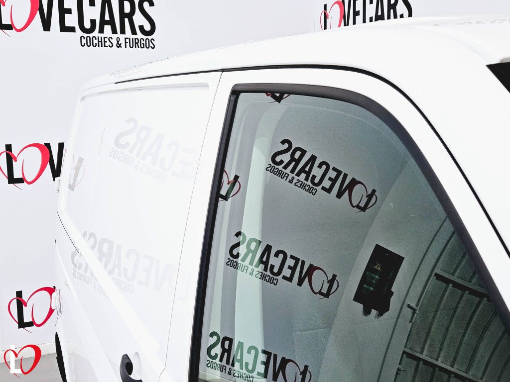 VOLKSWAGEN TRANSPORTER 2.0 TDI FURGÓN TALLER 102 de segunda mano