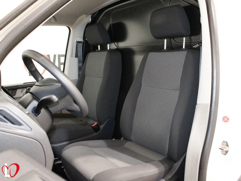 VOLKSWAGEN TRANSPORTER 2.0 TDI FURGON TALLER 102 de segunda mano