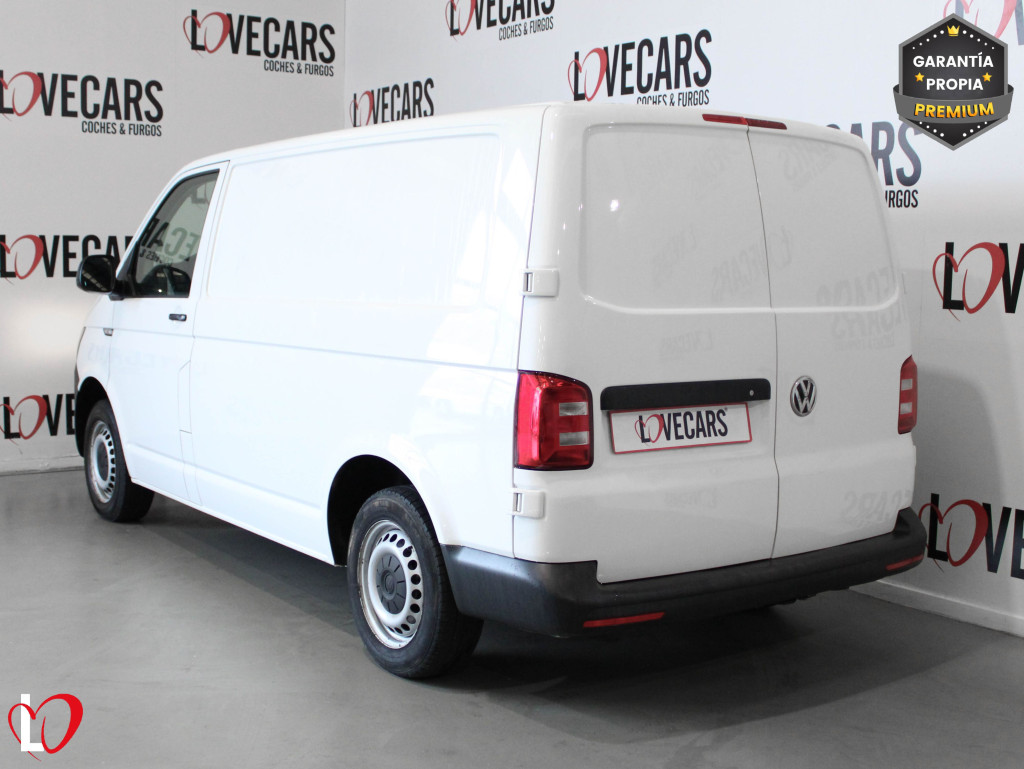 VOLKSWAGEN TRANSPORTER 2.0 TDI FURGÓN TALLER 6 VEL 150 de segunda mano
