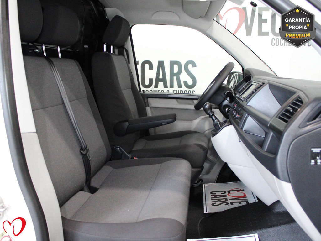 VOLKSWAGEN TRANSPORTER 2.0 TDI FURGÓN TALLER 6 VEL 150 de segunda mano