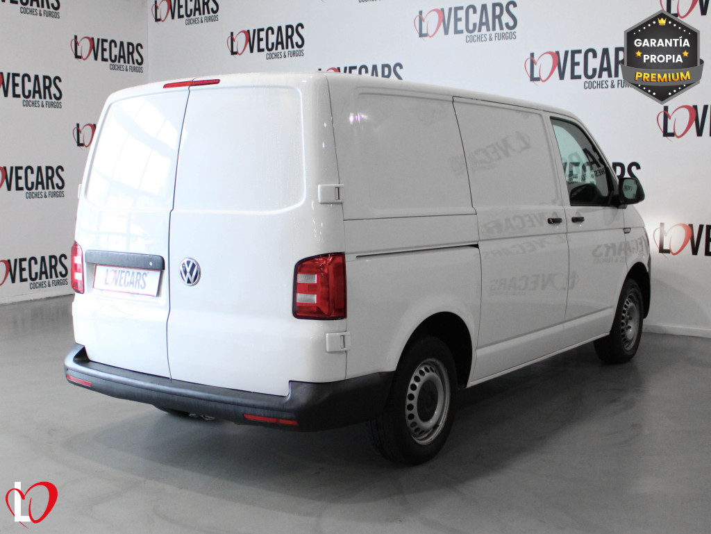 VOLKSWAGEN TRANSPORTER 2.0 TDI FURGÓN TALLER 6 VEL 150 de segunda mano