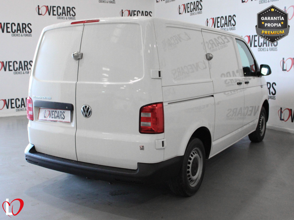 VOLKSWAGEN TRANSPORTER 2.0 TDI FURGÓN TALLER 6 VEL 150 de segunda mano