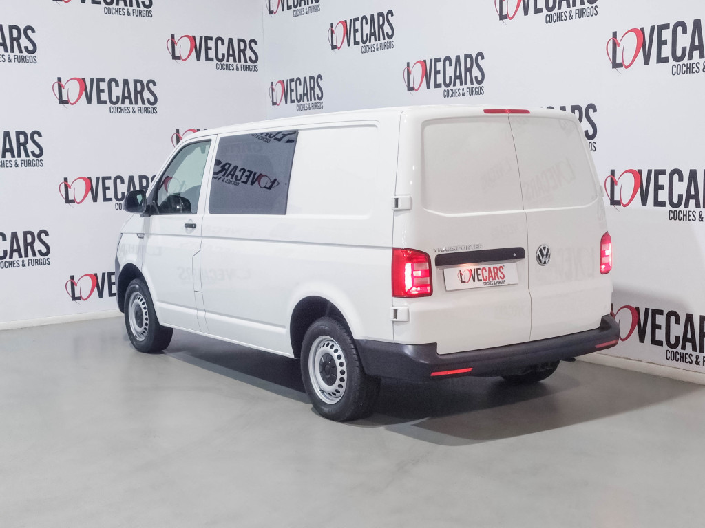 VOLKSWAGEN TRANSPORTER 2.0 TDI PLUS COMBI 6 PLAZAS de segunda mano
