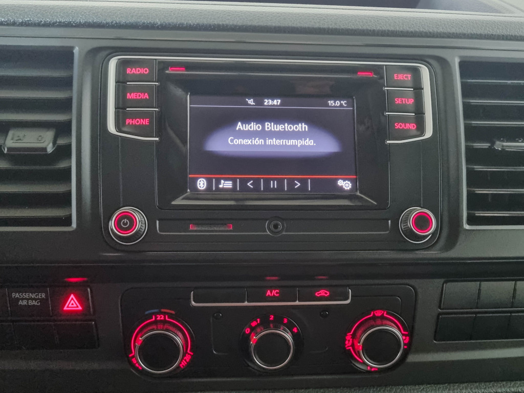 VOLKSWAGEN TRANSPORTER 2.0 TDI PLUS COMBI 6 PLAZAS de segunda mano