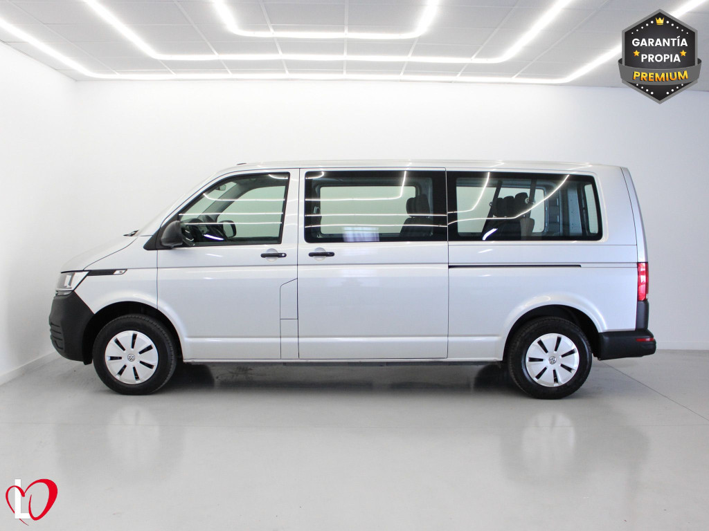 VOLKSWAGEN TRANSPORTER 2.0 TDI T6 COMBI 9 LARGA 110 de segunda mano