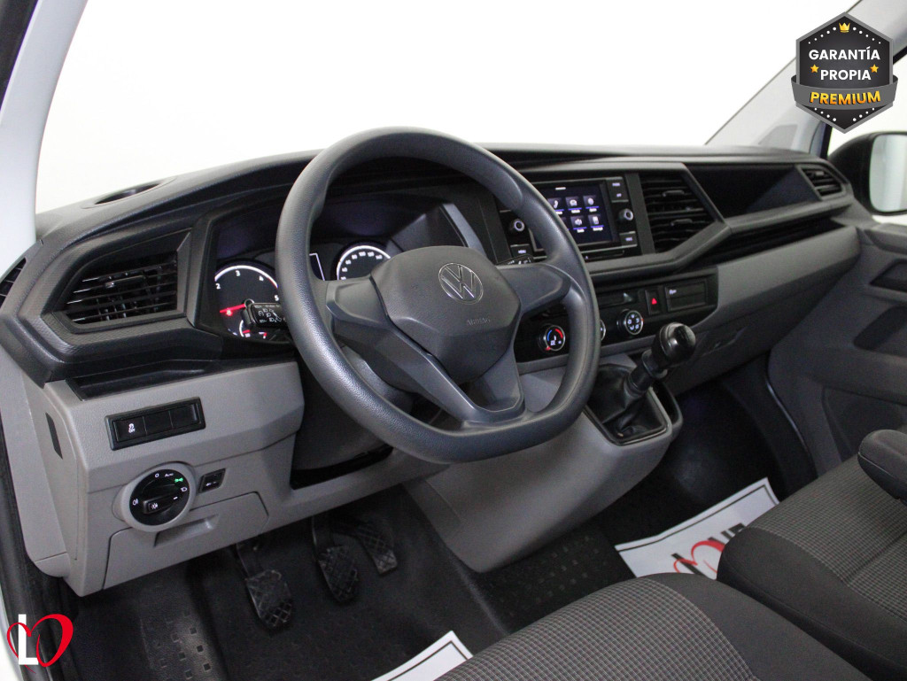 VOLKSWAGEN TRANSPORTER 2.0 TDI T6 COMBI 9 LARGA 110 de segunda mano