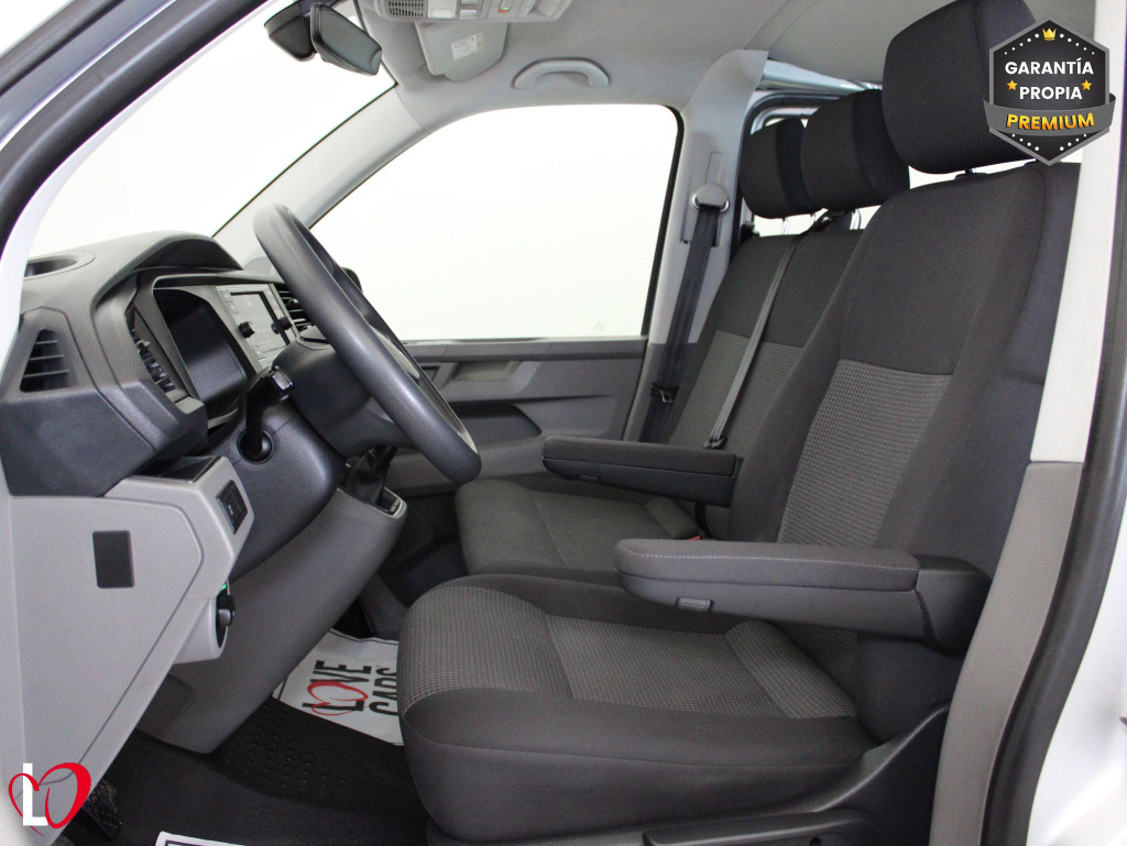 VOLKSWAGEN TRANSPORTER 2.0 TDI T6 COMBI 9 LARGA 110 de segunda mano