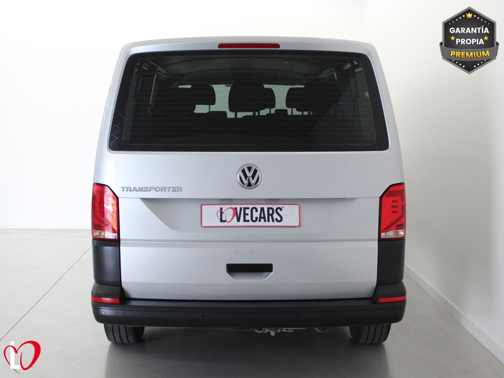 VOLKSWAGEN TRANSPORTER 2.0 TDI T6 COMBI 9 LARGA 110 de segunda mano