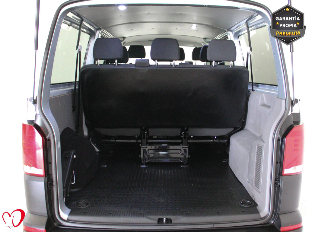 VOLKSWAGEN TRANSPORTER 2.0 TDI T6 COMBI 9 LARGA 110 de segunda mano