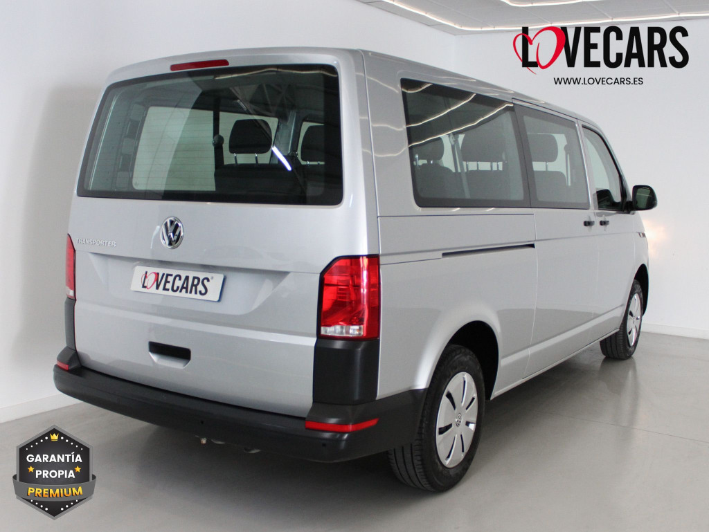 VOLKSWAGEN TRANSPORTER 2.0 TDI T6 COMBI 9 LARGA 110 de segunda mano