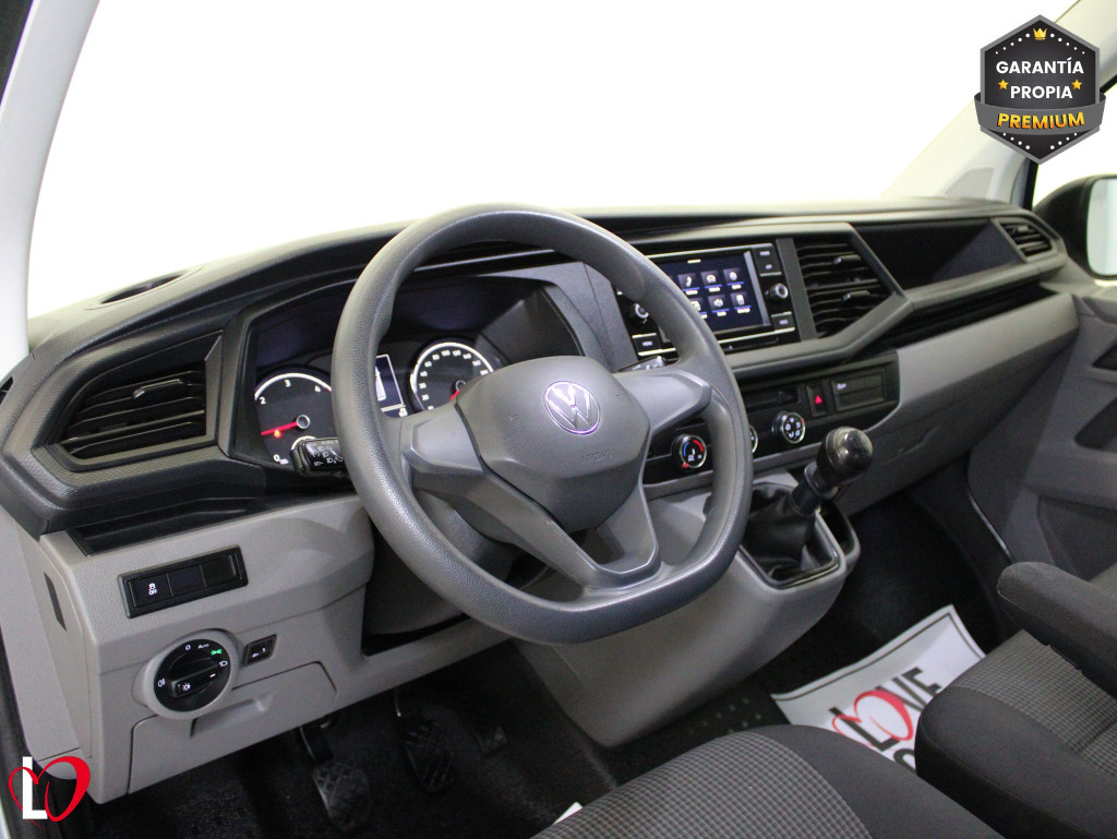 VOLKSWAGEN TRANSPORTER 2.0 TDI T6 COMBI 9 LARGA 110 de segunda mano