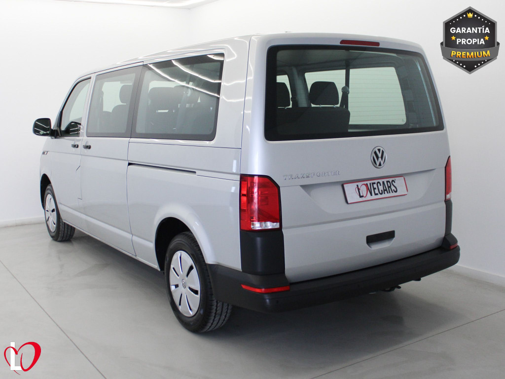 VOLKSWAGEN TRANSPORTER 2.0 TDI T6 COMBI 9 LARGA 110 de segunda mano